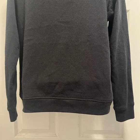 Betsey Johnson Embellished Rhinestone Skull Fleece Sweatshirt Black-Small - VGUC - Picture 9 of 14